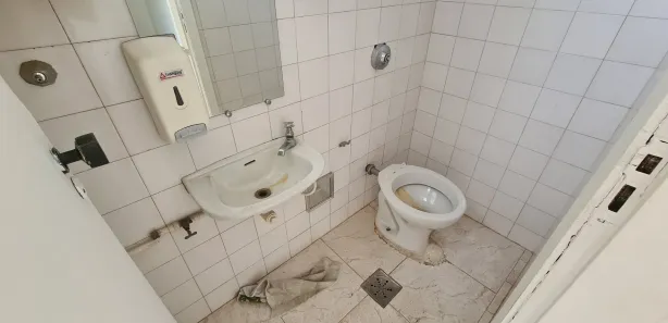 Sala Comercial para alugar, 42m² no Funcionários, Belo Horizonte