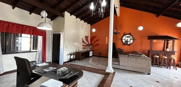 Casa com 3 Quartos para alugar, 300m² no Igara, Canoas