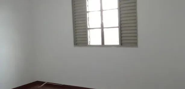 Casa com 3 Quartos para alugar, 300m² no Santa Inês, Betim