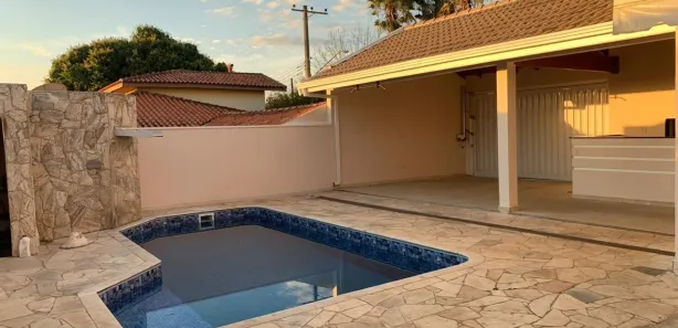 Casa de Condomínio com 3 Quartos para alugar, 234m² no Portal dos Pássaros I, Boituva