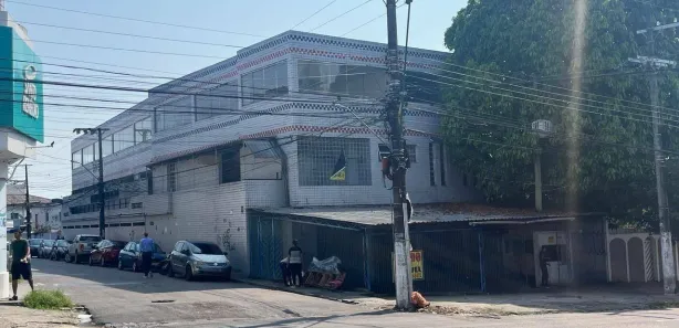 Prédio Comercial para venda ou aluguel, 400m² no São Jorge, Manaus