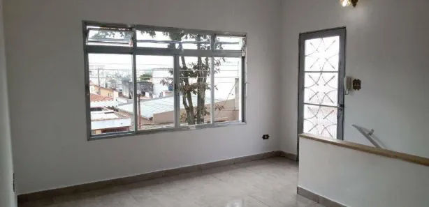 Casa com 3 Quartos para alugar, 90m² no Piraporinha, Diadema