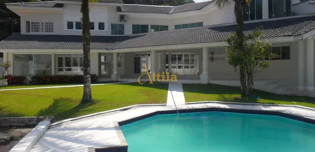 Sobrado com 5 Quartos à venda, 1100m² no Guararú, Guarujá