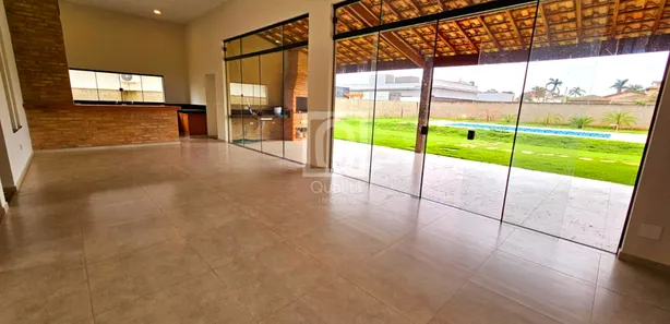 Casa de Condomínio com 3 Quartos à venda, 245m² no , Araçoiaba da Serra