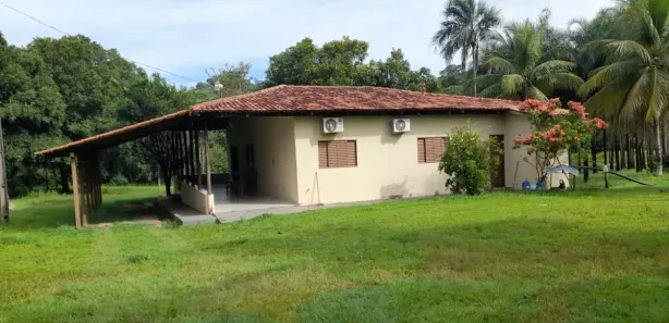 Fazenda/Sítio com 3 Quartos à venda, 130m² no Goiás, Goiás