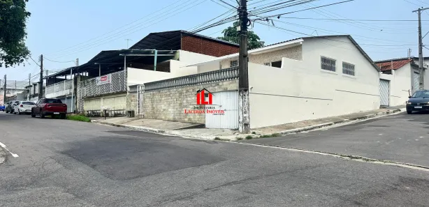 Casa com 3 Quartos à venda, 220m² no Dom Pedro I, Manaus