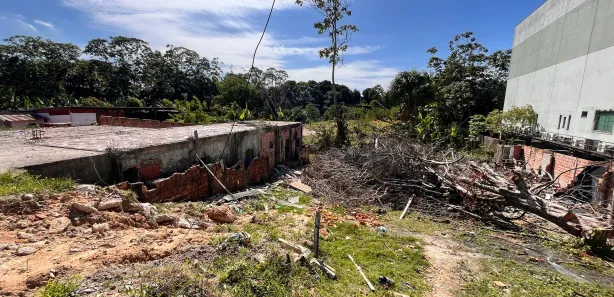 Lote/Terreno com 1 Quarto à venda, 4000m² no Cidade Nova, Manaus