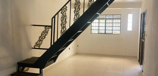 Sobrado com 5 Quartos para alugar, 140m² no Samambaia Norte, Brasília