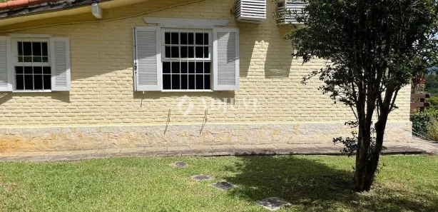 Casa de Condomínio com 4 Quartos para alugar, 306m² no Itaipava, Petrópolis
