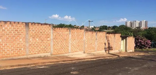 Casa com 3 Quartos à venda, 190m² no Vila Santana, Araraquara