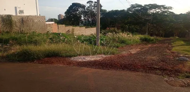 Lote/Terreno à venda, 398m² no Vila Yamada, Araraquara