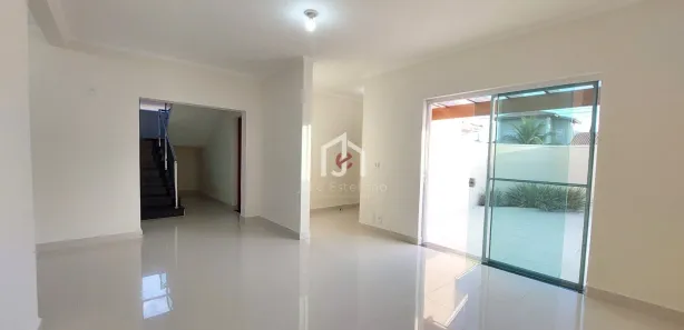Casa de Condomínio com 4 Quartos para venda ou aluguel, 293m² no Condominio Residencial Real Ville, Pindamonhangaba