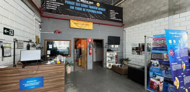 Sala Comercial à venda, 330m² no Nossa Senhora das Graças, Santa Luzia