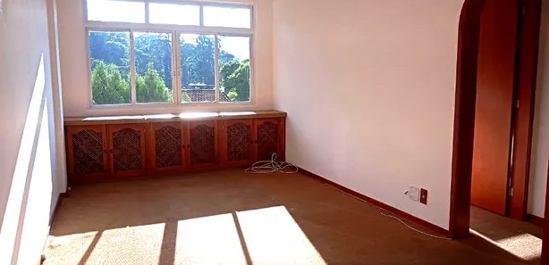 Apartamento com 2 Quartos para venda ou aluguel, 75m² no Duchas, Petrópolis