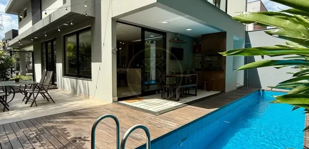 Casa de Condomínio com 3 Quartos à venda, 230m² no Aleixo, Manaus