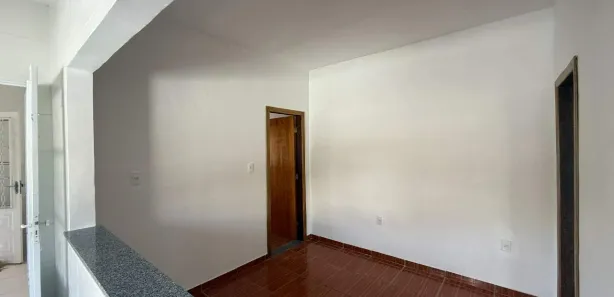 Casa com 2 Quartos para alugar, 65m² no São Marcos, Belo Horizonte