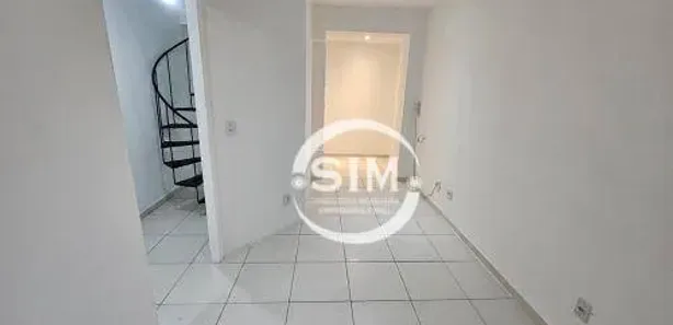 Ponto Comercial para alugar, 50m² no Centro, Cabo Frio