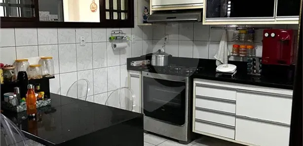 Casa com 4 Quartos à venda, 232m² no Vila Praiana, Lauro de Freitas