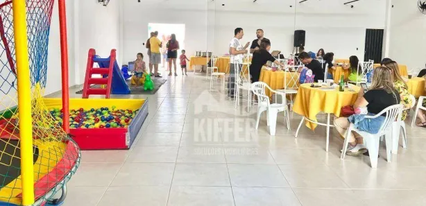 Galpão/Depósito/Armazém à venda, 180m² no Jardim Atlântico Central (Itaipuaçu), Maricá