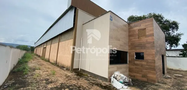 Galpão/Depósito/Armazém à venda, 900m² no Plano Diretor Sul, Palmas