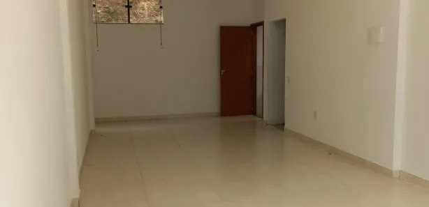 Ponto Comercial para alugar, 35m² no Araras, Petrópolis