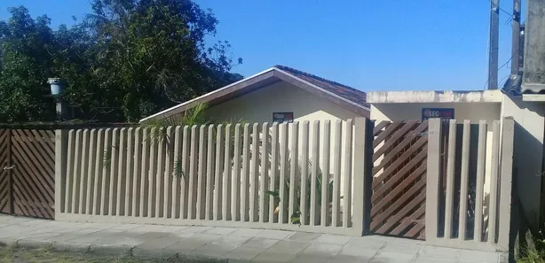 Casa com 3 Quartos à venda, 120m² no , Matinhos