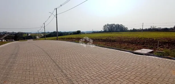 Lote/Terreno à venda, 300m² no Linha Santa Cruz, Santa Cruz do Sul