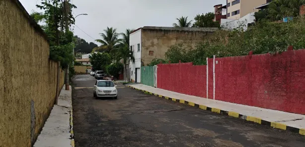 Lote/Terreno à venda, 330m² no Jardim Placaford, Salvador