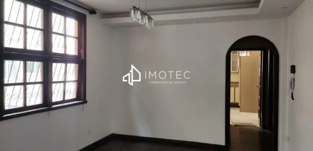 Imóvel Comercial com 7 Quartos para alugar, 300m² no Funcionários, Belo Horizonte