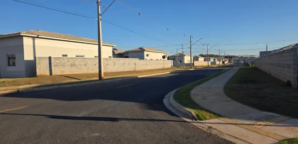 Casa de Condomínio com 3 Quartos à venda, 80m² no Petrópolis, Várzea Grande