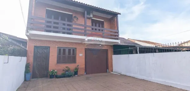Sobrado com 3 Quartos à venda, 160m² no Jardim do Bosque, Cachoeirinha