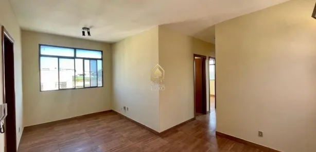 Apartamento com 3 Quartos para alugar, 82m² no Heliópolis, Belo Horizonte