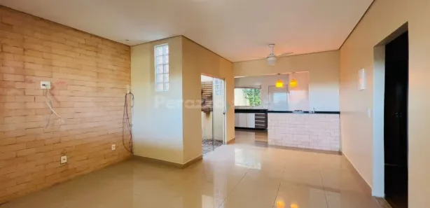 Casa com 3 Quartos para alugar, 200m² no Setor Habitacional Jardim Botânico, Brasília