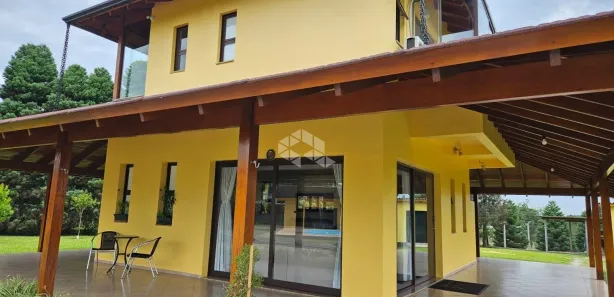 Fazenda/Sítio com 4 Quartos à venda, 303m² no , Farroupilha