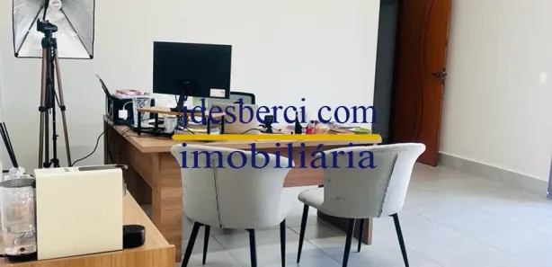 Sala Comercial para alugar, 24m² no Centro, Holambra