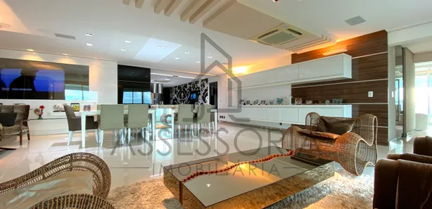 Cobertura com 4 Quartos à venda, 550m² no Adrianópolis, Manaus