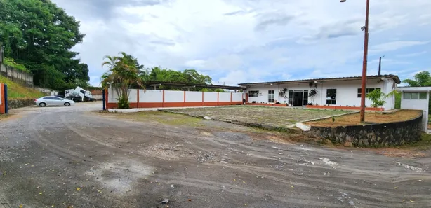 Galpão/Depósito/Armazém para alugar, 1800m² no Pirajá, Salvador
