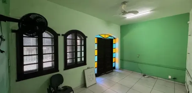 Imóvel Comercial com 2 Quartos para alugar, 185m² no São João Batista, Santa Luzia