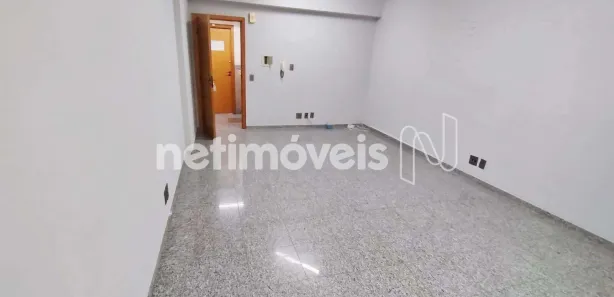 Sala Comercial à venda, 28m² no Santo Antônio, Belo Horizonte