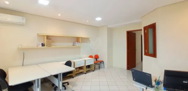 Sala Comercial para alugar, 62m² no Centro, Gravataí