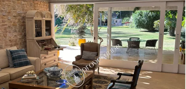 Fazenda/Sítio com 5 Quartos à venda, 800m² no Itaipava, Petrópolis