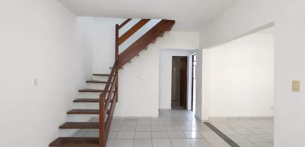 Casa com 2 Quartos à venda, 75m² no Brasil Industrial (Barreiro), Belo Horizonte