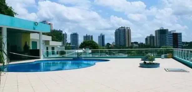 Casa de Condomínio com 6 Quartos para venda ou aluguel, 900m² no Parque 10 de Novembro, Manaus