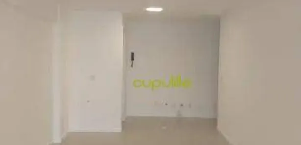 Sala Comercial à venda, 31m² no Ingá, Niterói