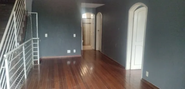 Sobrado com 4 Quartos à venda, 300m² no Areal, Brasília