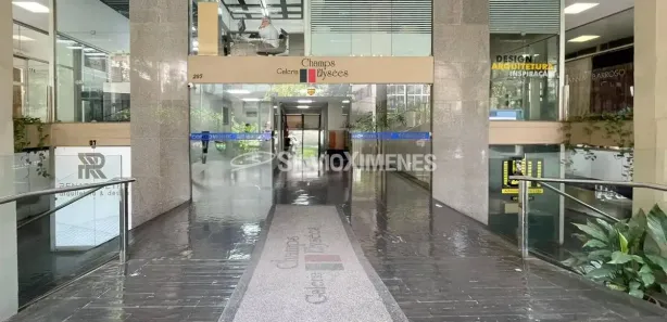 Ponto Comercial à venda, 24m² no Lourdes, Belo Horizonte