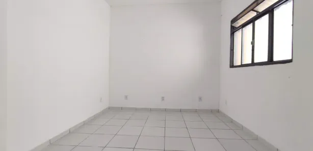 Casa com 2 Quartos à venda, 75m² no Brasil Industrial (Barreiro), Belo Horizonte