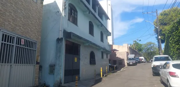 Sobrado com 3 Quartos à venda, 198m² no Acupe, Salvador