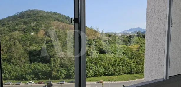 Apartamento com 2 Quartos para alugar, 49m² no Camorim, Rio de Janeiro