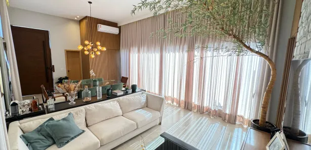 Casa de Condomínio com 3 Quartos à venda, 195m² no Loteamento Jardins Siena, Araguaína